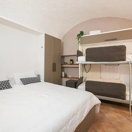 I Host - Volta Apartman *