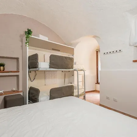 I Host - Volta Apartman